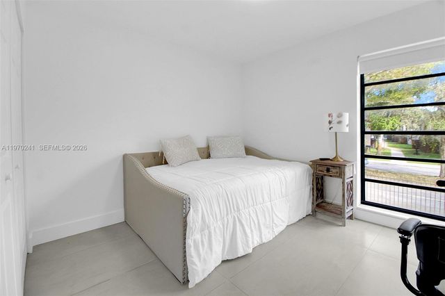 8860 SW 123rd Ct K201, Miami, FL 33186