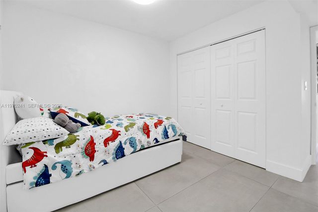 8860 SW 123rd Ct K201, Miami, FL 33186