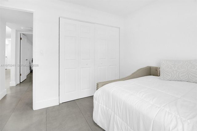 8860 SW 123rd Ct K201, Miami, FL 33186