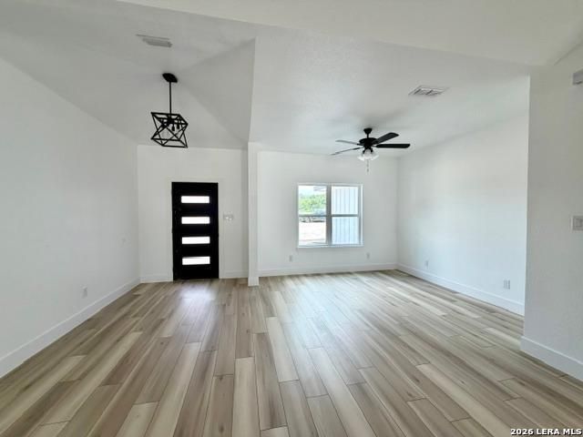 1208 Trail, Floresville, TX 78114