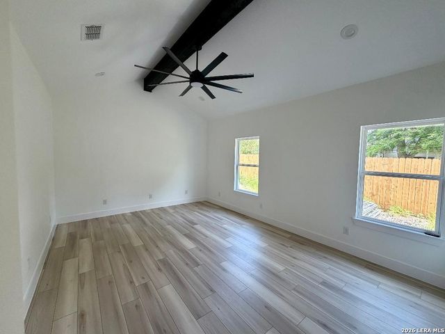 1208 Trail, Floresville, TX 78114