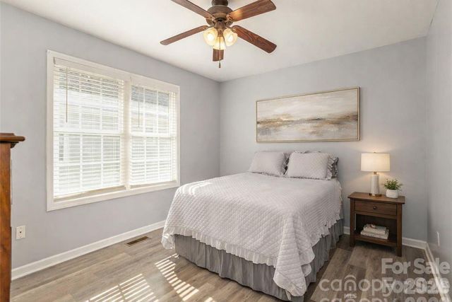 10 Aberdeen Drive, Arden, NC 28704