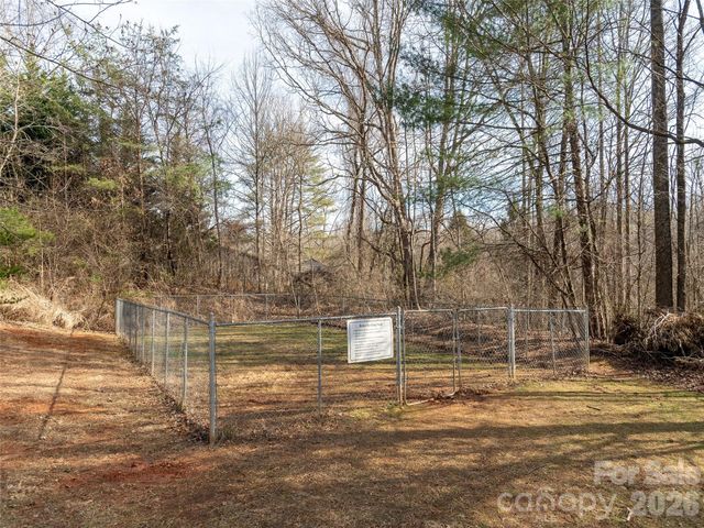 10 Aberdeen Drive, Arden, NC 28704