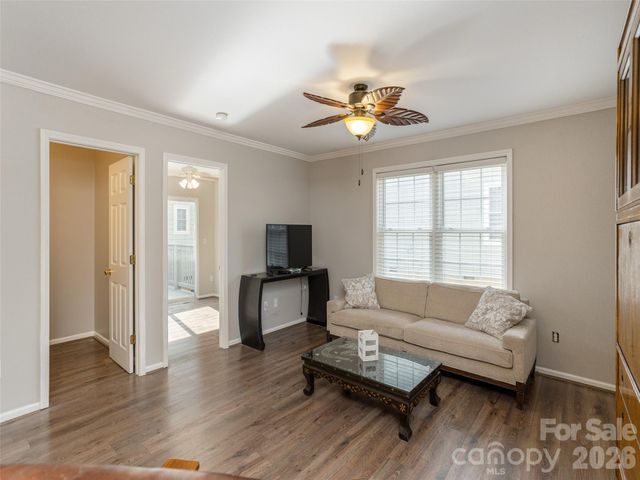 10 Aberdeen Drive, Arden, NC 28704