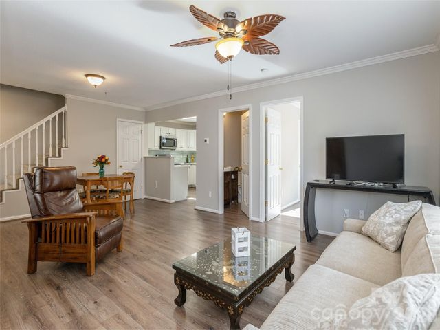 10 Aberdeen Drive, Arden, NC 28704