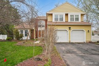 9 Chipwood Lane, North Brunswick, NJ 08902