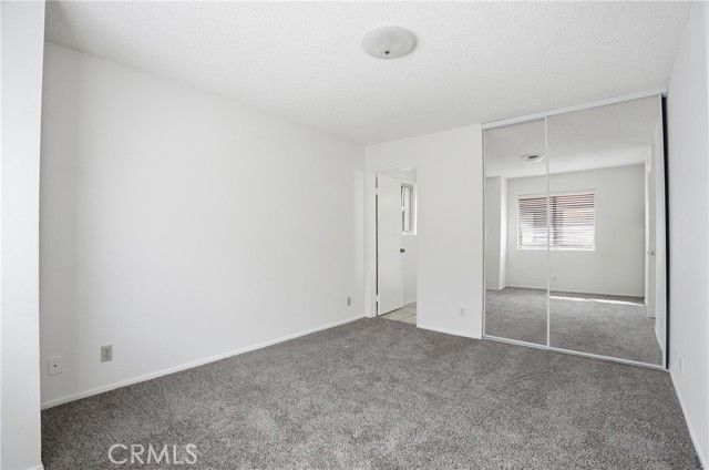 27657 Ironstone Dr 1, Canyon Country (santa Clarita), CA 91387