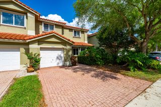 5661 NW 125th Avenue, Parkland, FL 33076