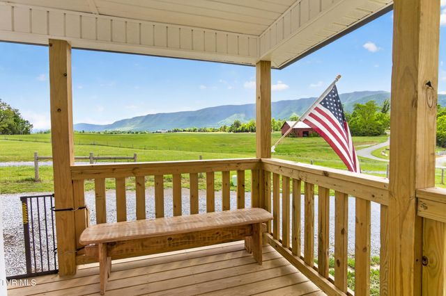 105 Woolsey College Road, Greeneville, TN 37743