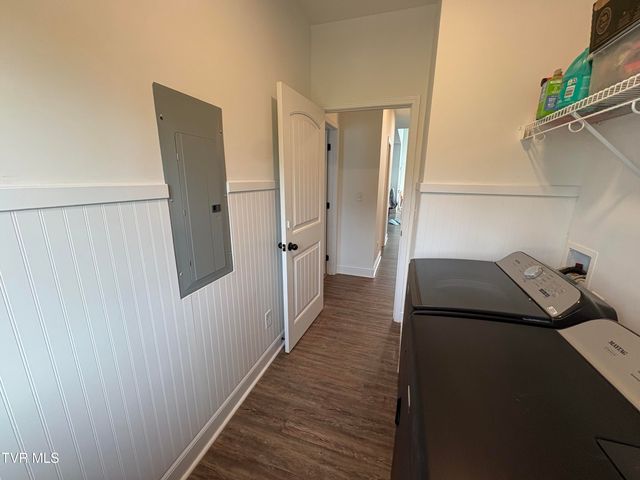 105 Woolsey College Road, Greeneville, TN 37743