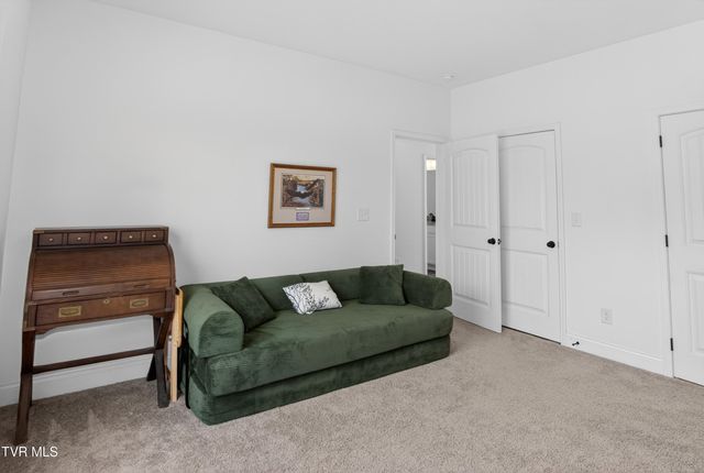 105 Woolsey College Road, Greeneville, TN 37743