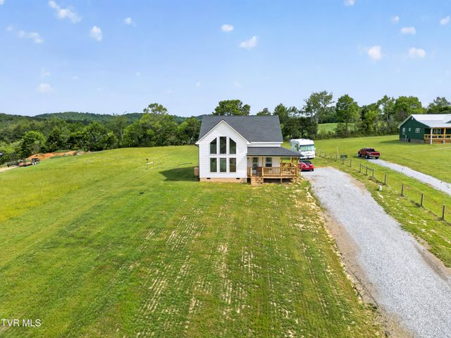 105 Woolsey College Road, Greeneville, TN 37743