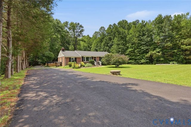 8585 Anderson Ct, Mechanicsville, VA 23116