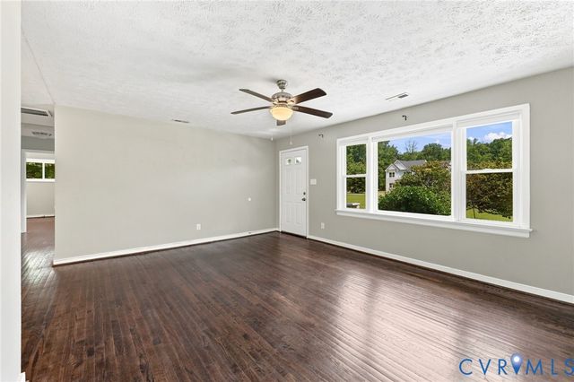 8585 Anderson Ct, Mechanicsville, VA 23116