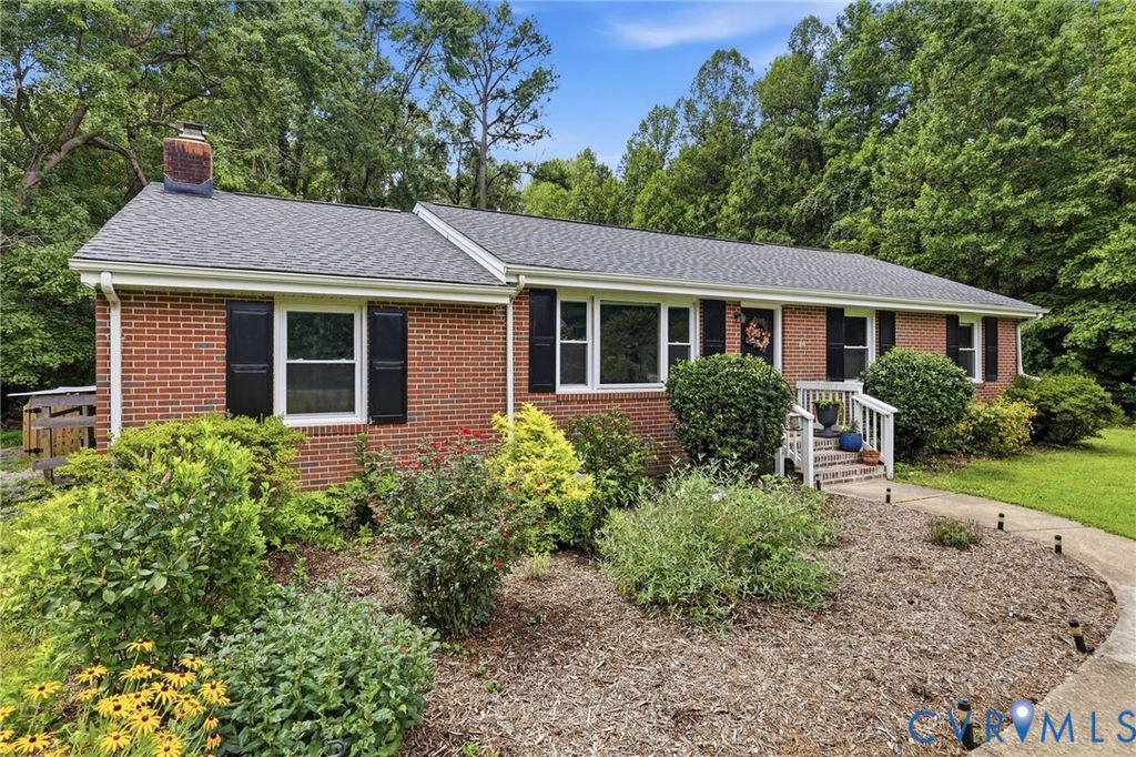 8585 Anderson Ct, Mechanicsville, VA 23116