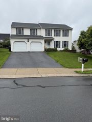 3948 LAUREL RUN, Columbia, PA 17512