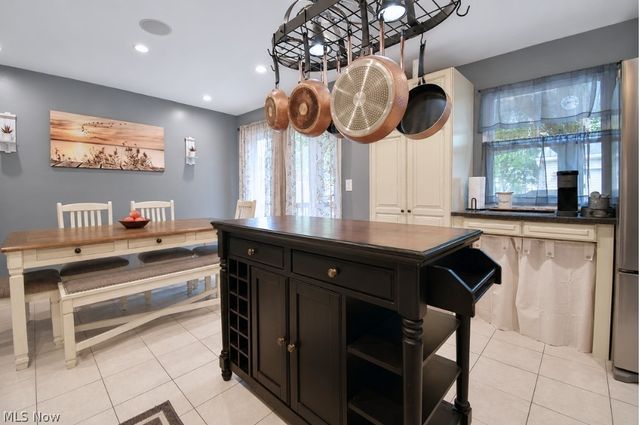 6257 Iroquois Trail, Mentor, OH 44060