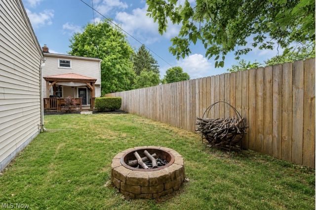 6257 Iroquois Trail, Mentor, OH 44060