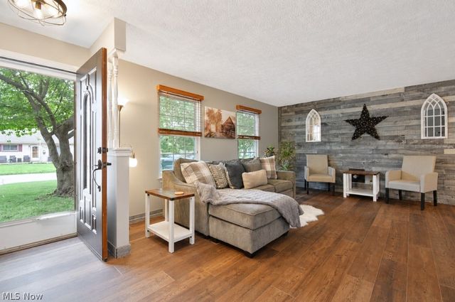 6257 Iroquois Trail, Mentor, OH 44060