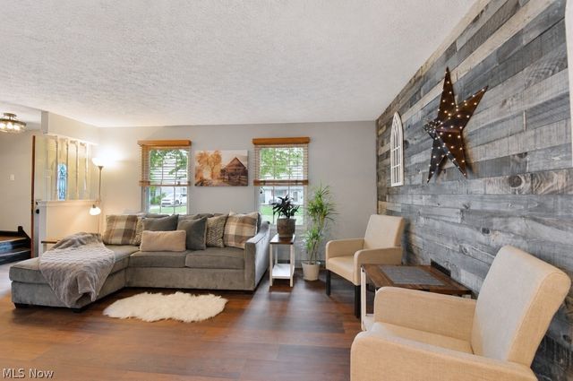 6257 Iroquois Trail, Mentor, OH 44060