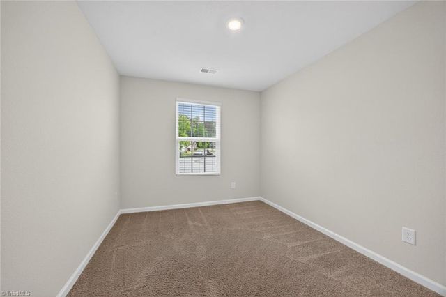 2112 Briar Run Drive, Greensboro, NC 27405