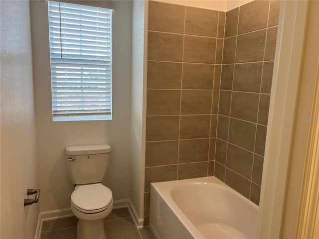 5590 FIONA LANE, St Cloud, FL 34771
