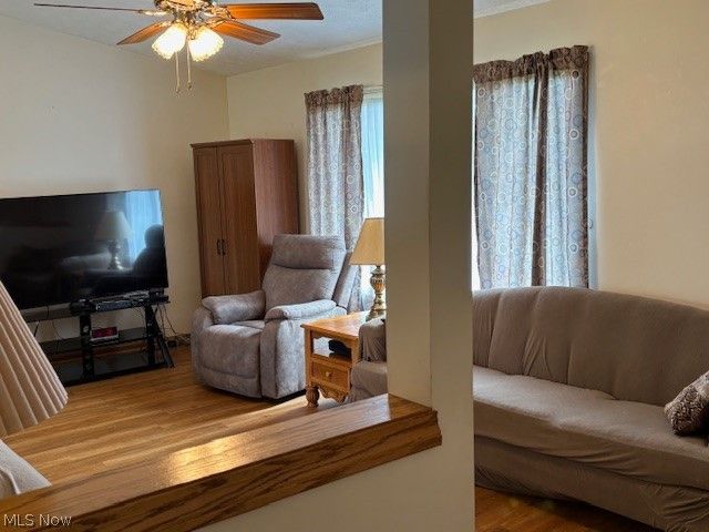 25486 Ridge Road, East Rochester, OH 44625