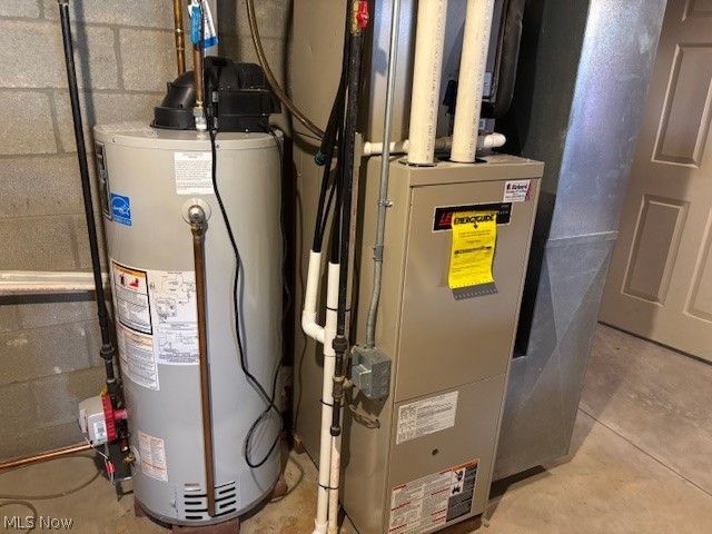 25486 Ridge Road, East Rochester, OH 44625