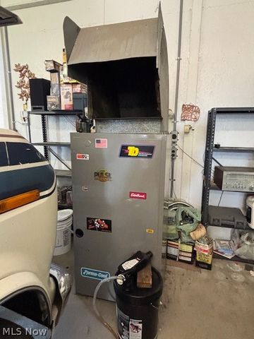 25486 Ridge Road, East Rochester, OH 44625