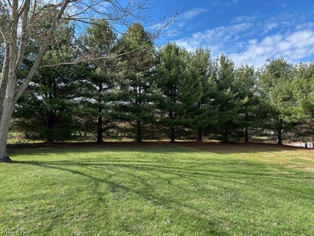 25486 Ridge Road, East Rochester, OH 44625