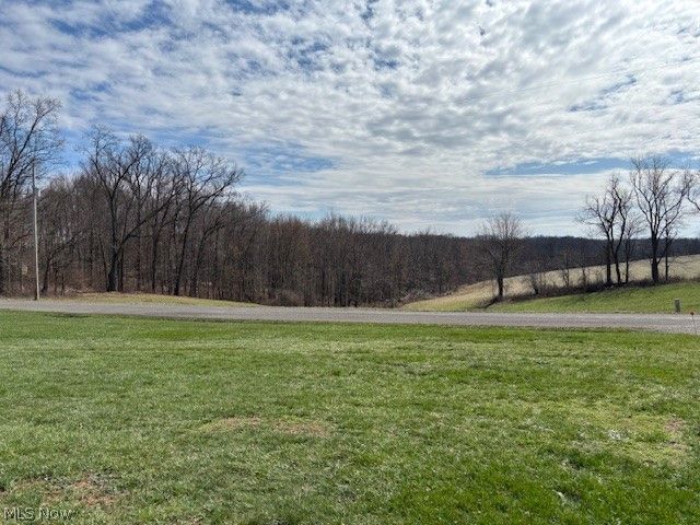 25486 Ridge Road, East Rochester, OH 44625