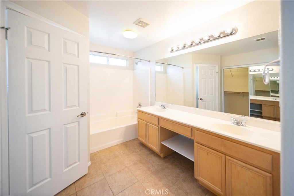 Image 25 of property listing at 29448 Rock Point, Lake Elsinore, CA 92530