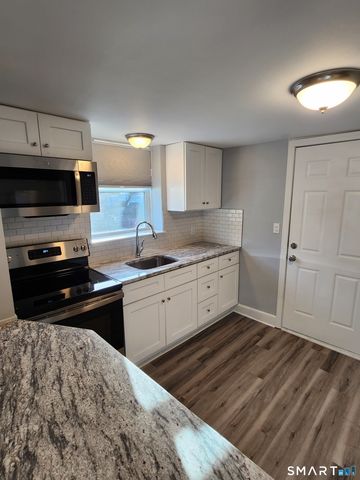 134 Fowler Ave Extension 1-S, Meriden, CT 06451