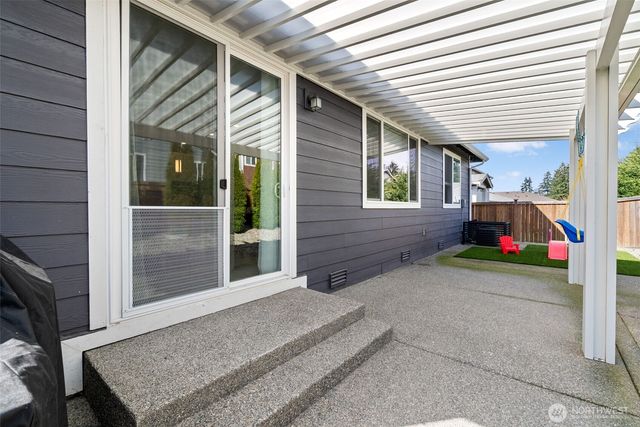 19939 23rd Avenue Ct E, Spanaway, WA 98387