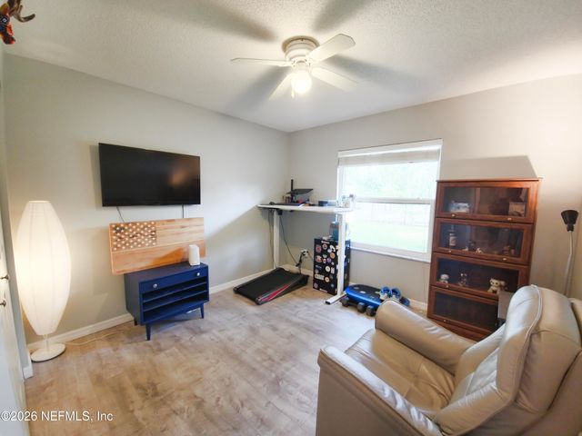 29 ROYAL OAK Drive, Palm Coast, FL 32164