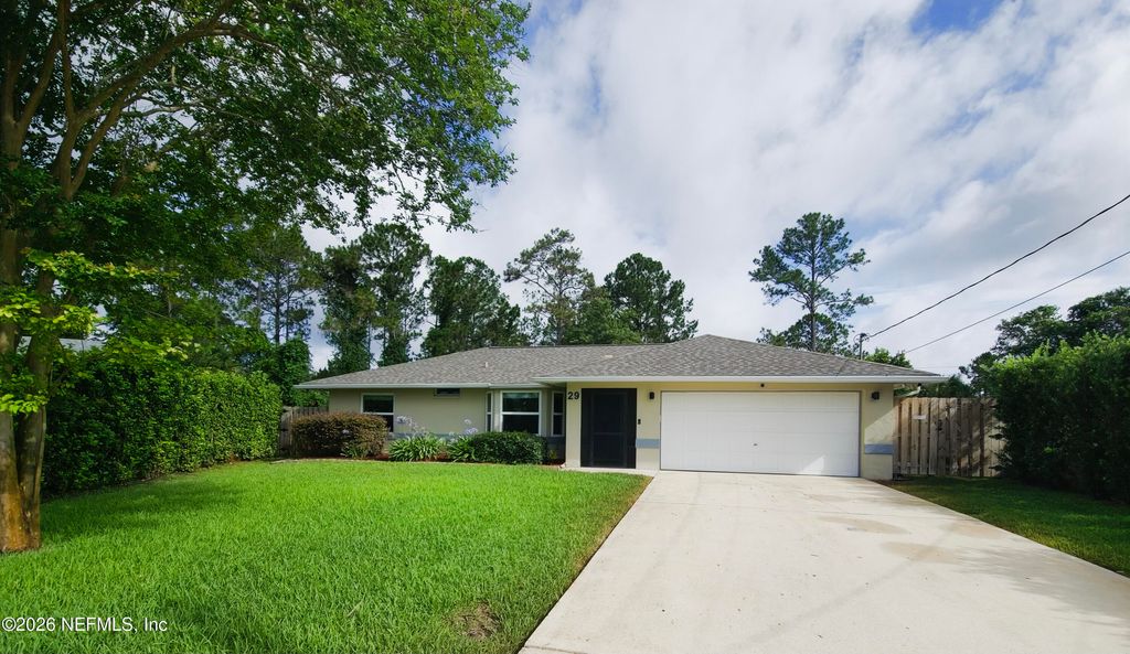 29 ROYAL OAK Drive, Palm Coast, FL 32164