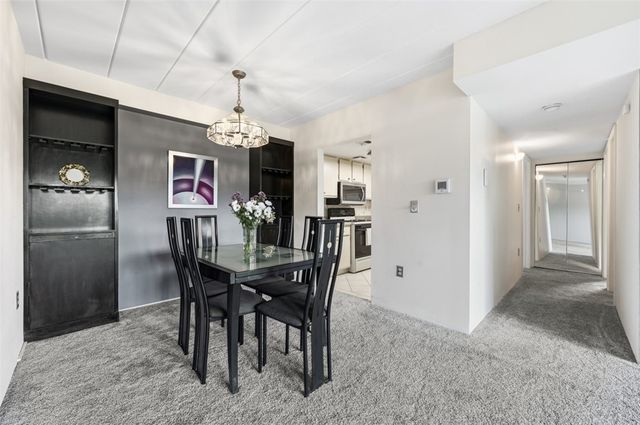 1400 Smokey Wood Dr 601, Swissvale, PA 15218
