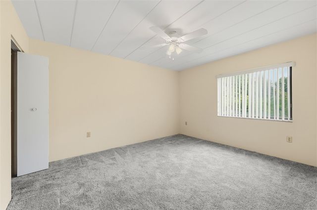 1400 Smokey Wood Dr 601, Swissvale, PA 15218