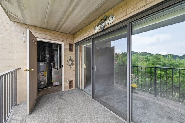1400 Smokey Wood Dr 601, Swissvale, PA 15218
