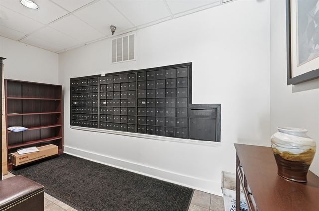1400 Smokey Wood Dr 601, Swissvale, PA 15218