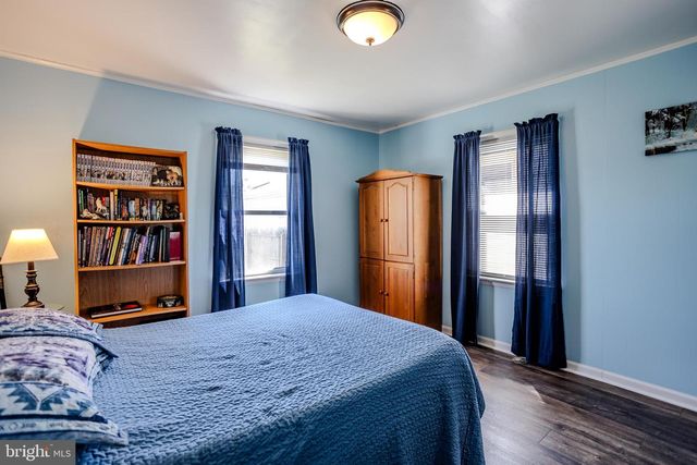 822 MCALLISTER ST, Hanover, PA 17331