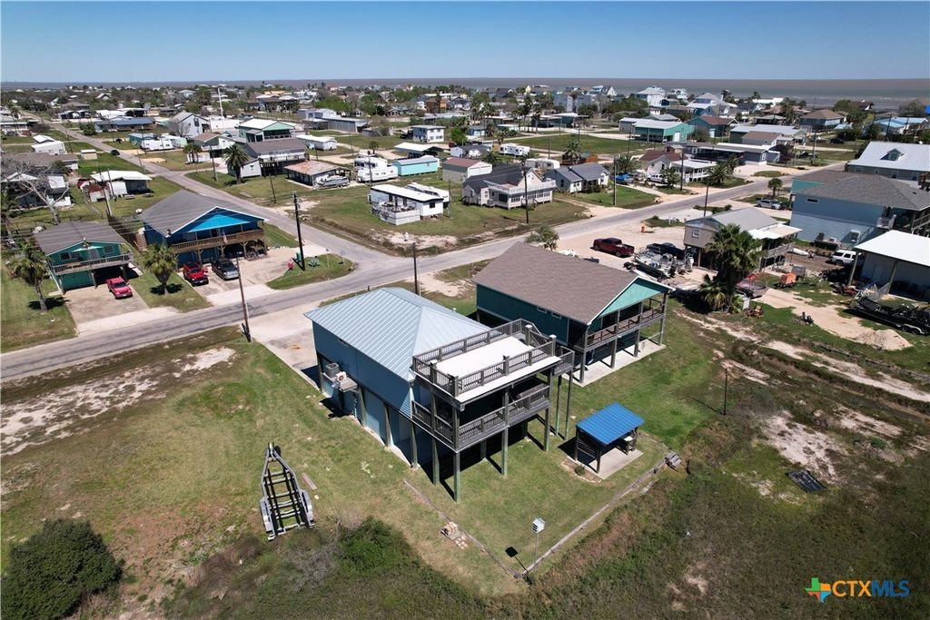 Image 10 of property listing at 403 W Maple Street, Port O'connor, TX 77982