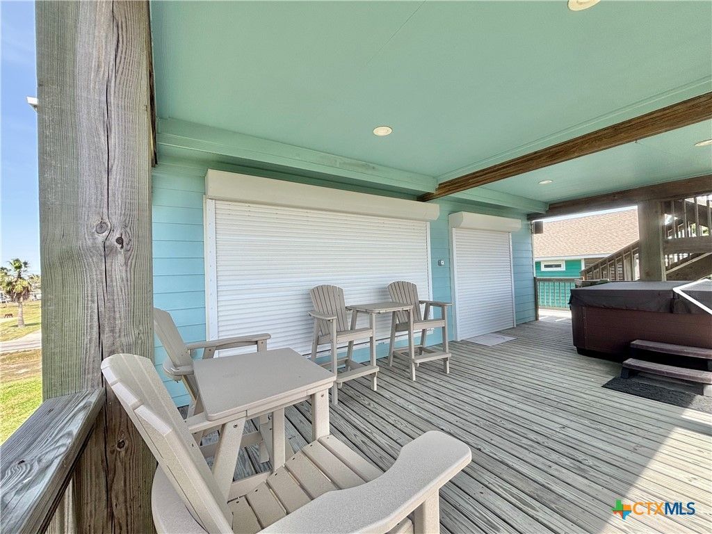 Image 2 of property listing at 403 W Maple Street, Port O'connor, TX 77982