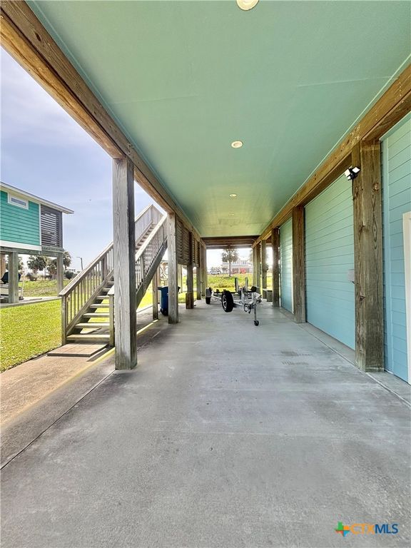 Image 37 of property listing at 403 W Maple Street, Port O'connor, TX 77982