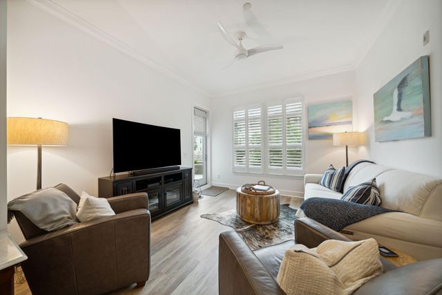 145 Pier View Street 114, Charleston, SC 29492