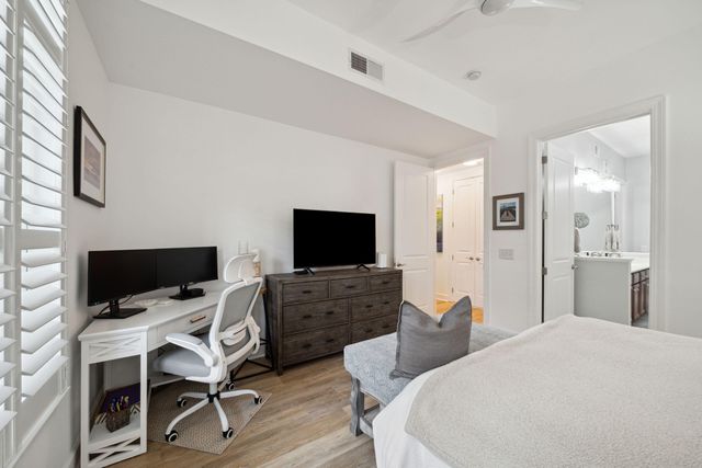 145 Pier View Street 114, Charleston, SC 29492