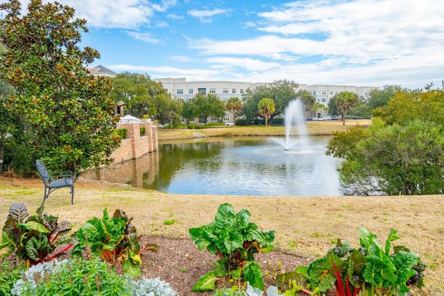 145 Pier View Street 114, Charleston, SC 29492