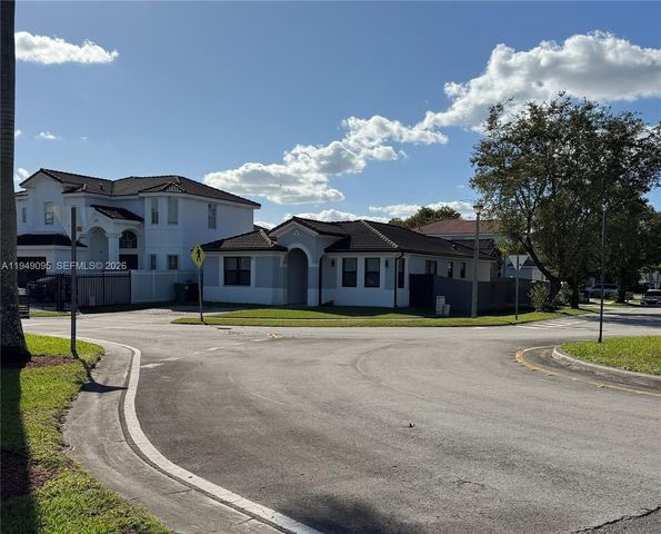 24204 SW 109th Path, Homestead, FL 33032