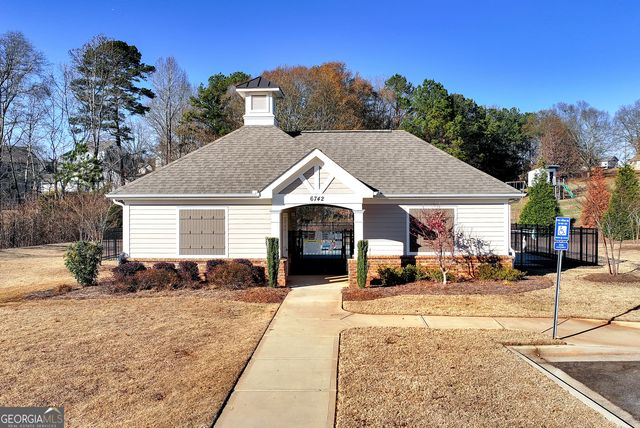 6968 Manchester Drive, Flowery Branch, GA 30542