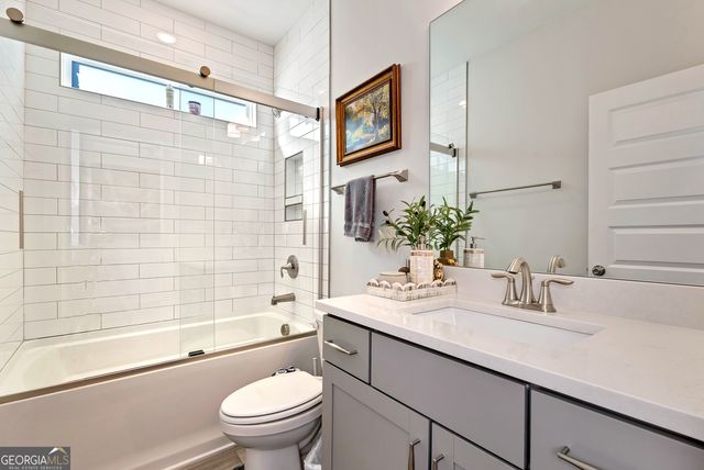 6968 Manchester Drive, Flowery Branch, GA 30542